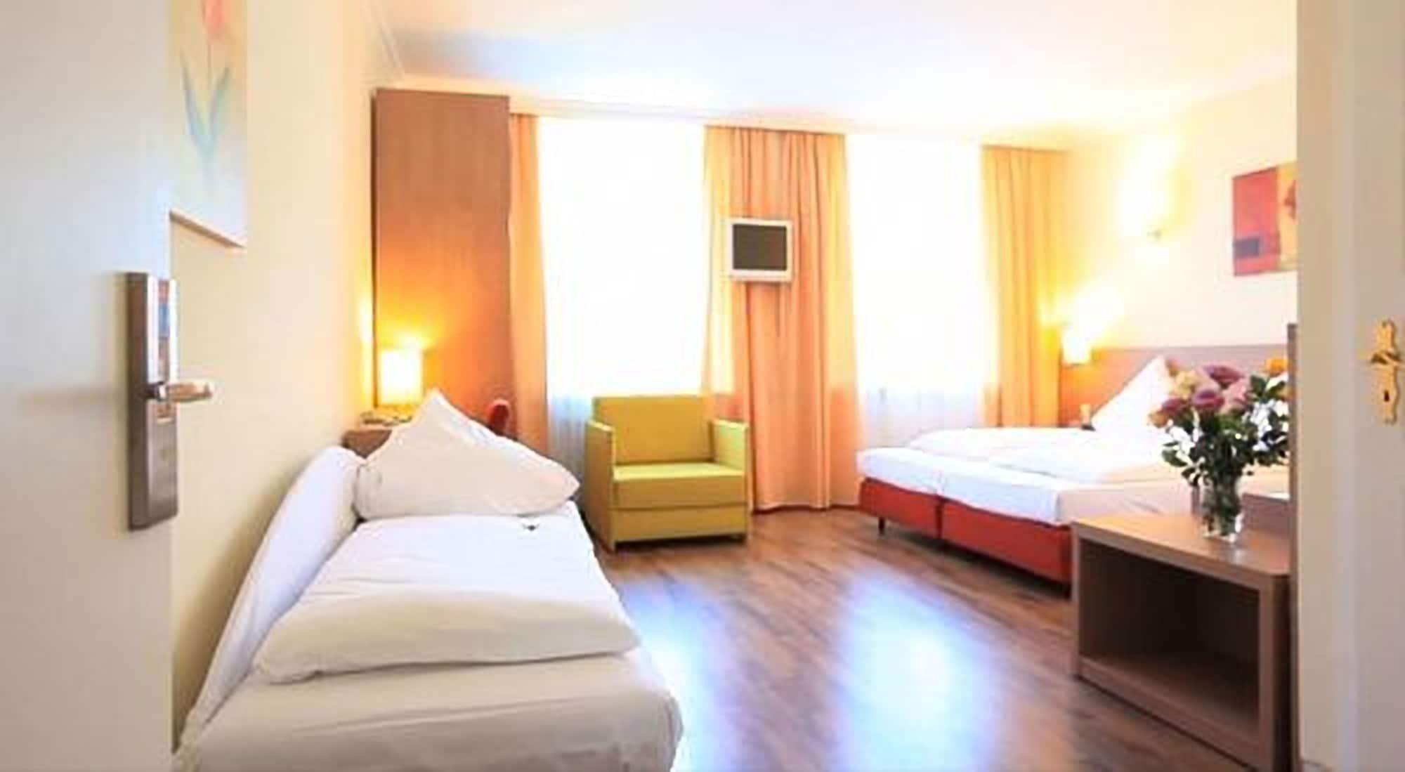 Hotel Marienthal Garni Hamburgo Exterior foto